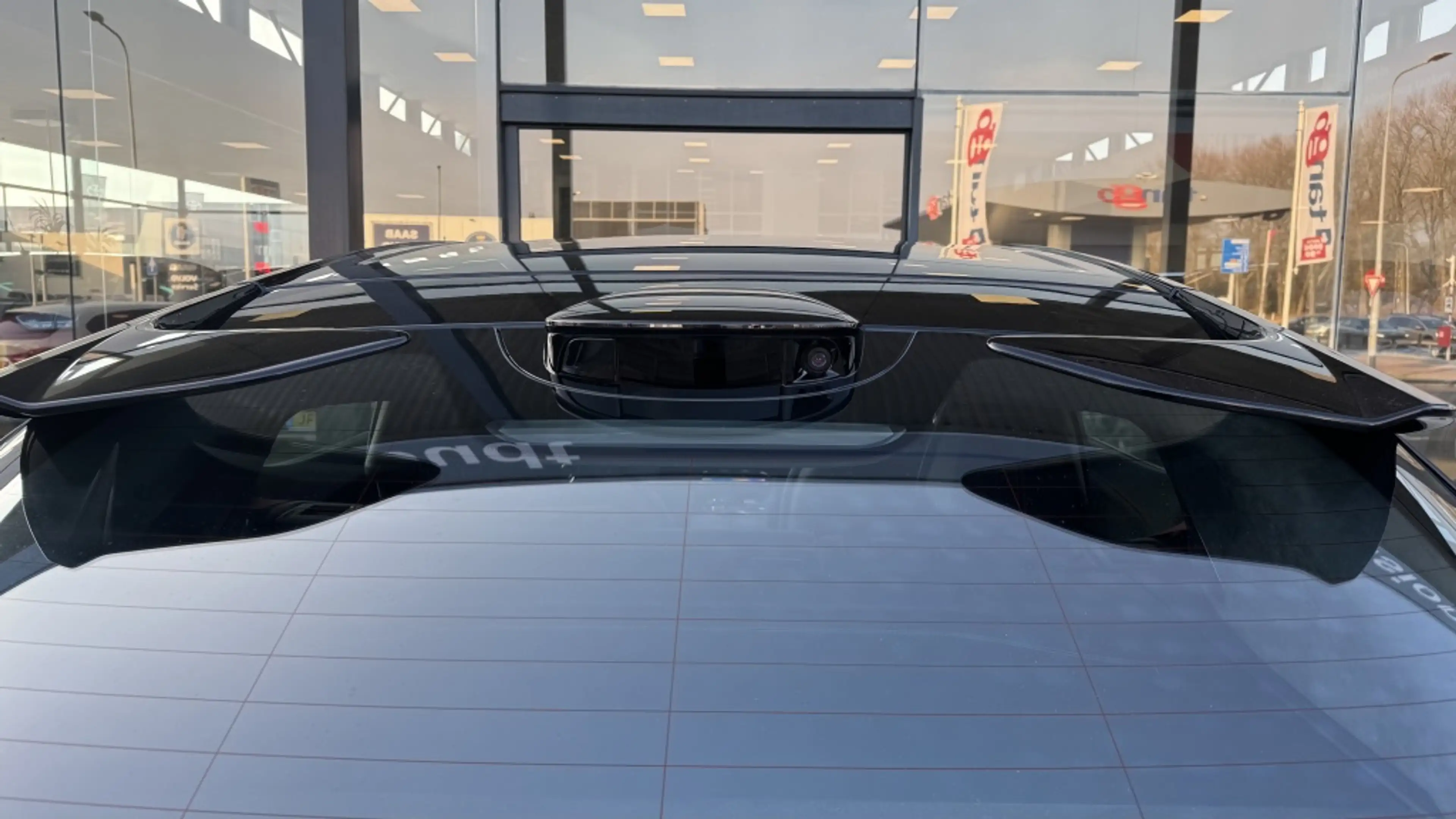 Lotus Eletre EDS 450 S 4WD | KEF Audio | HUD | 360 Camera — photo 31