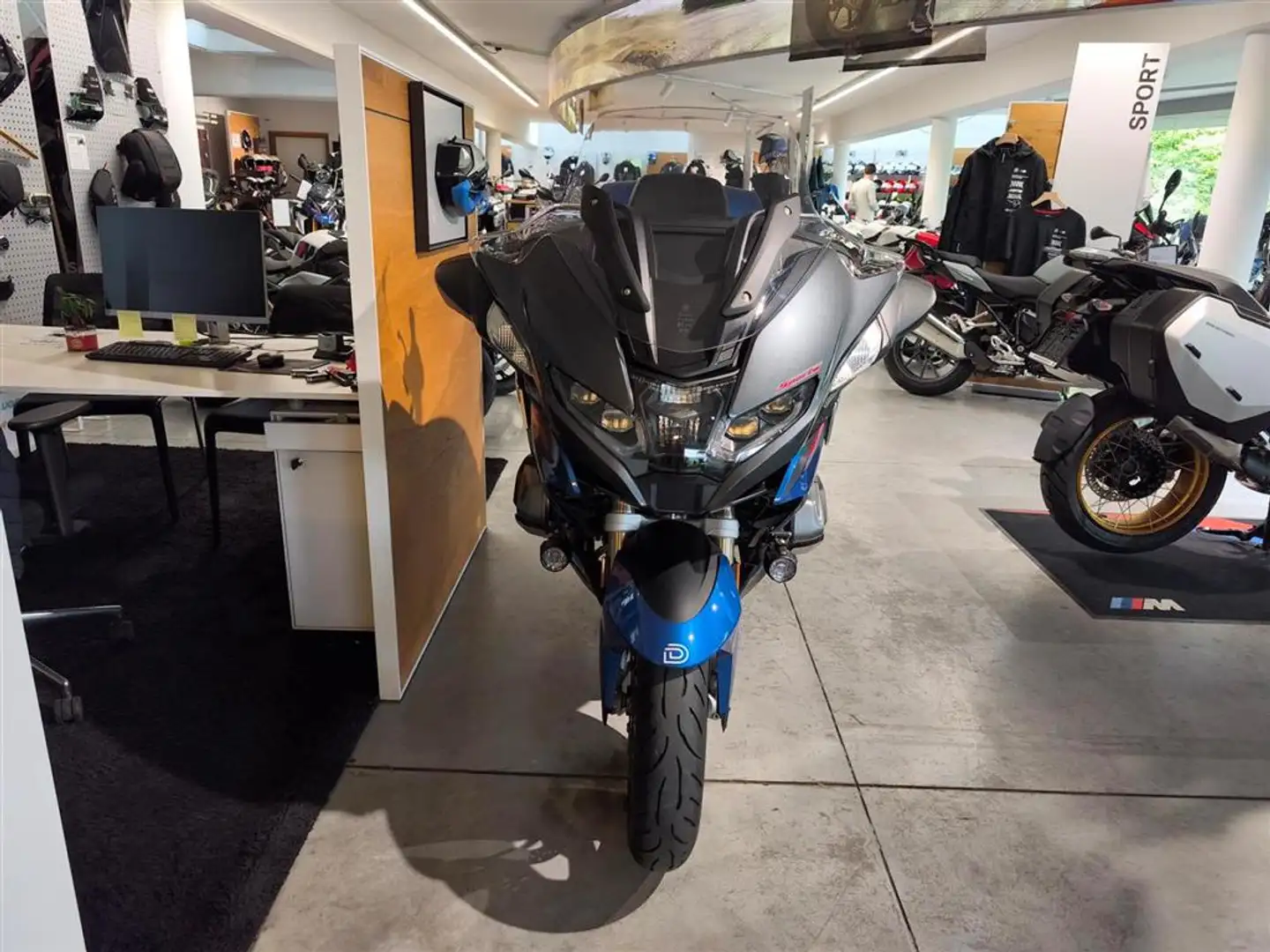 BMW R 1250 RT 0 Bleu - 2