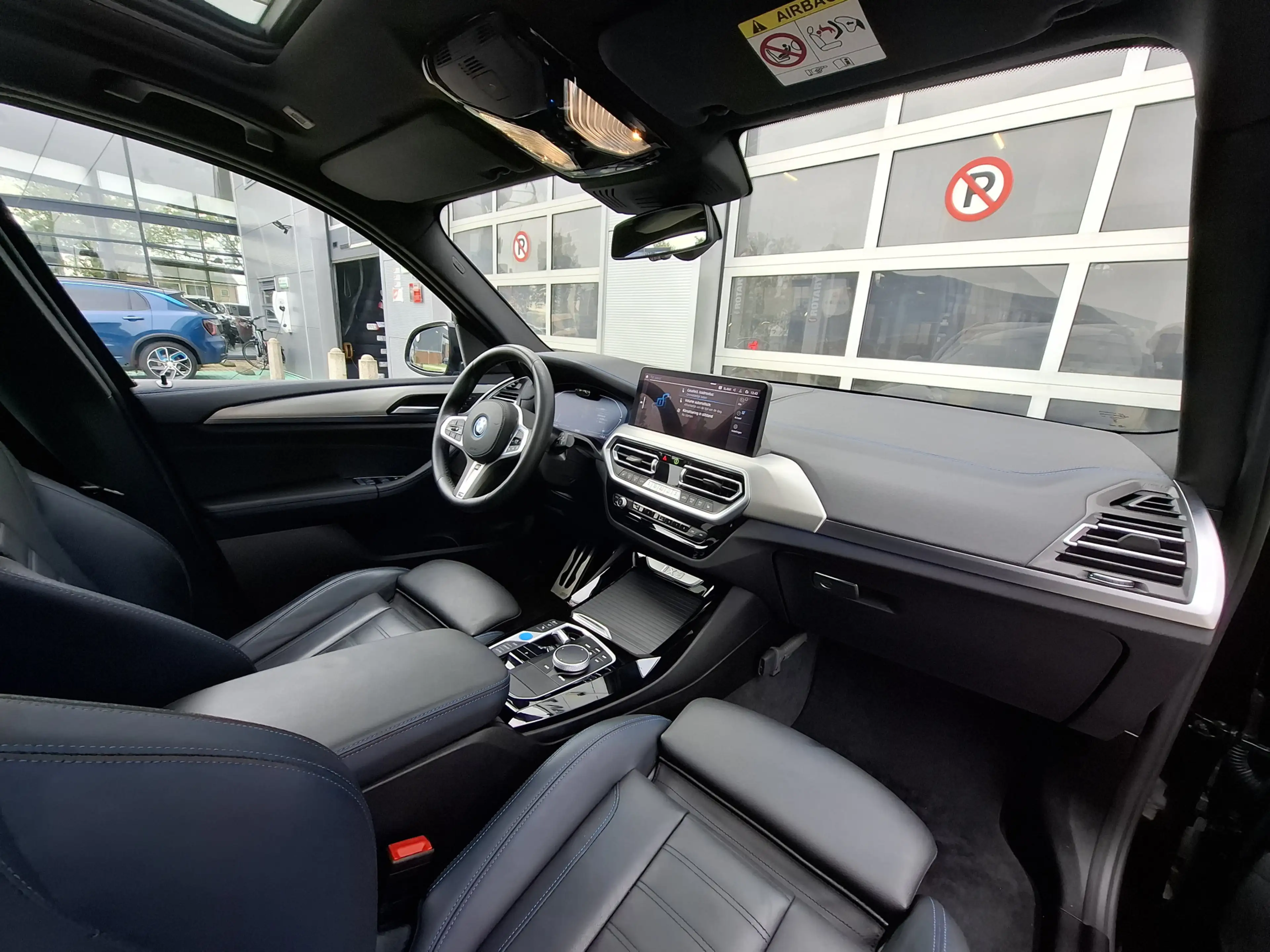 BMW iX3 High Executive M-sport 80 kWh | SoH 96.6% | Naviga — photo 27