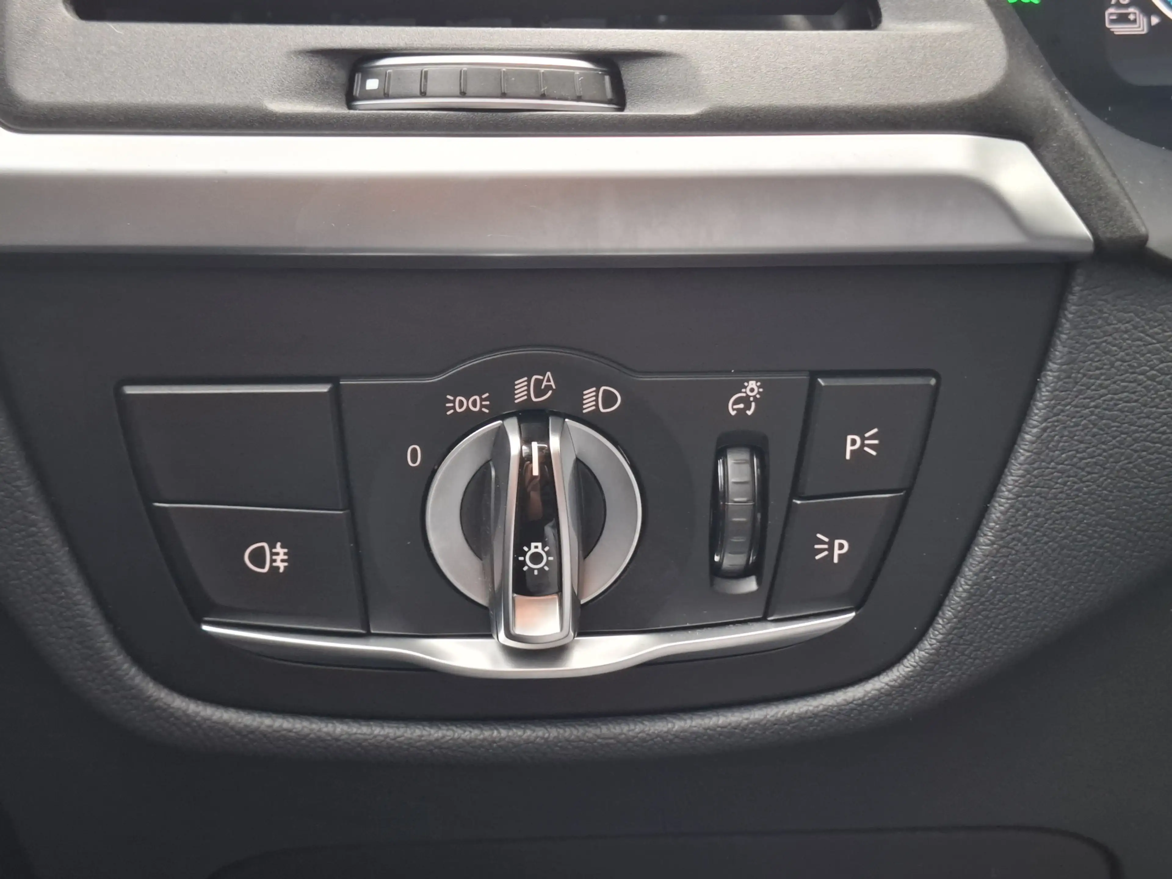BMW iX3 High Executive M-sport 80 kWh | SoH 96.6% | Naviga — photo 44