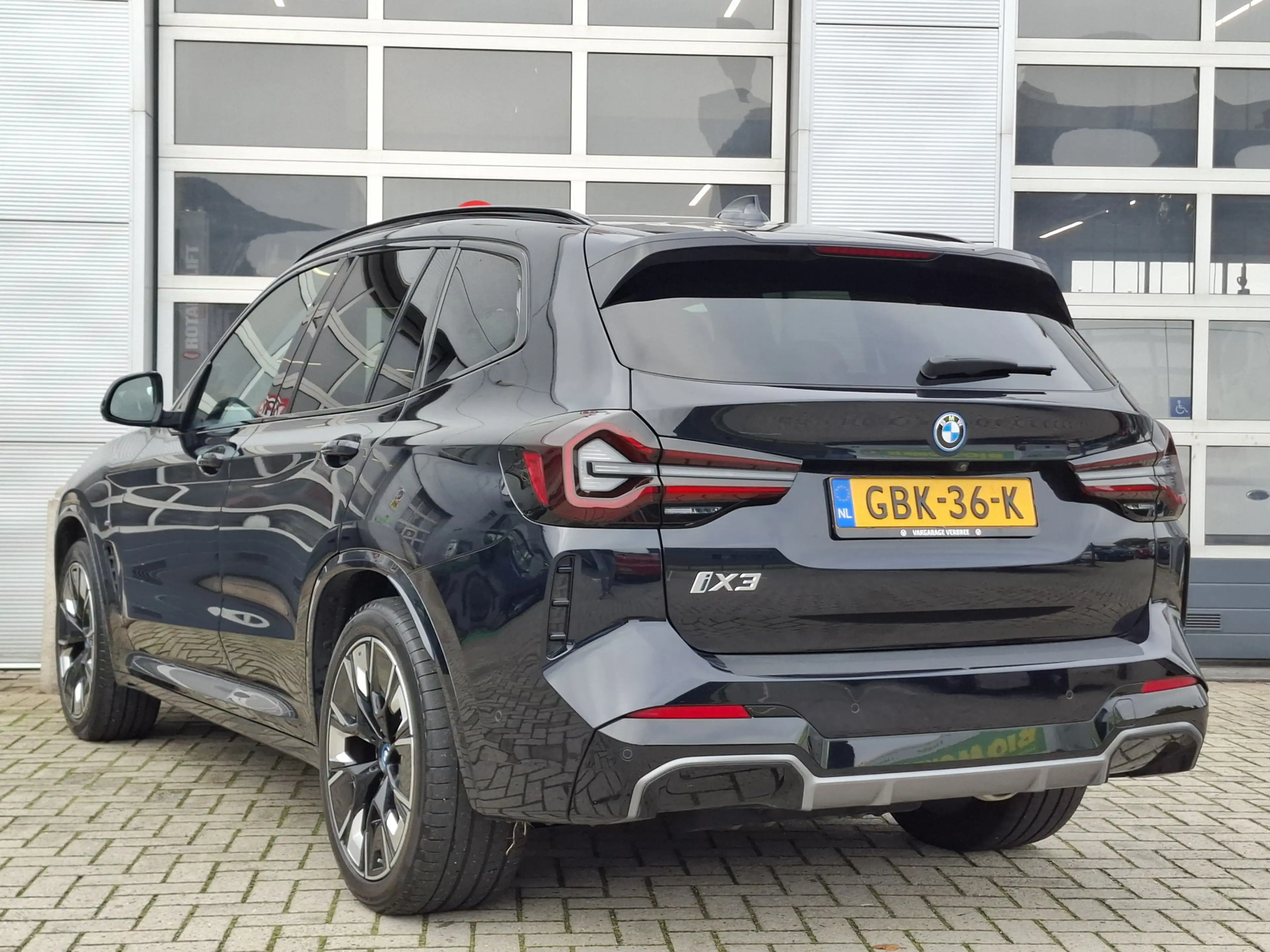 BMW iX3 High Executive M-sport 80 kWh | SoH 96.6% | Naviga — photo 25