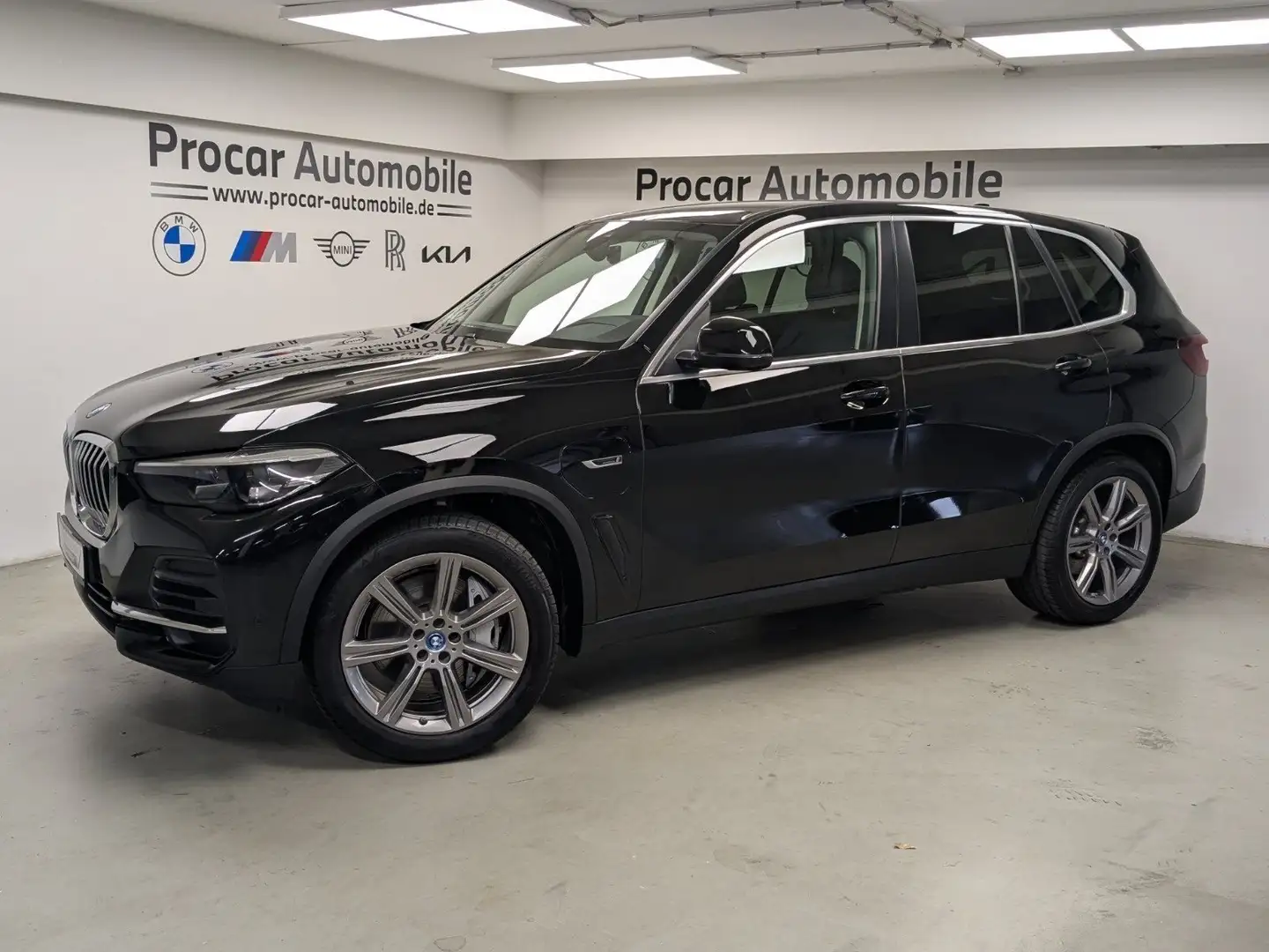 BMW X5 xDrive45e AHK PA PDC DAB LED WLAN 20'' Schwarz - 2