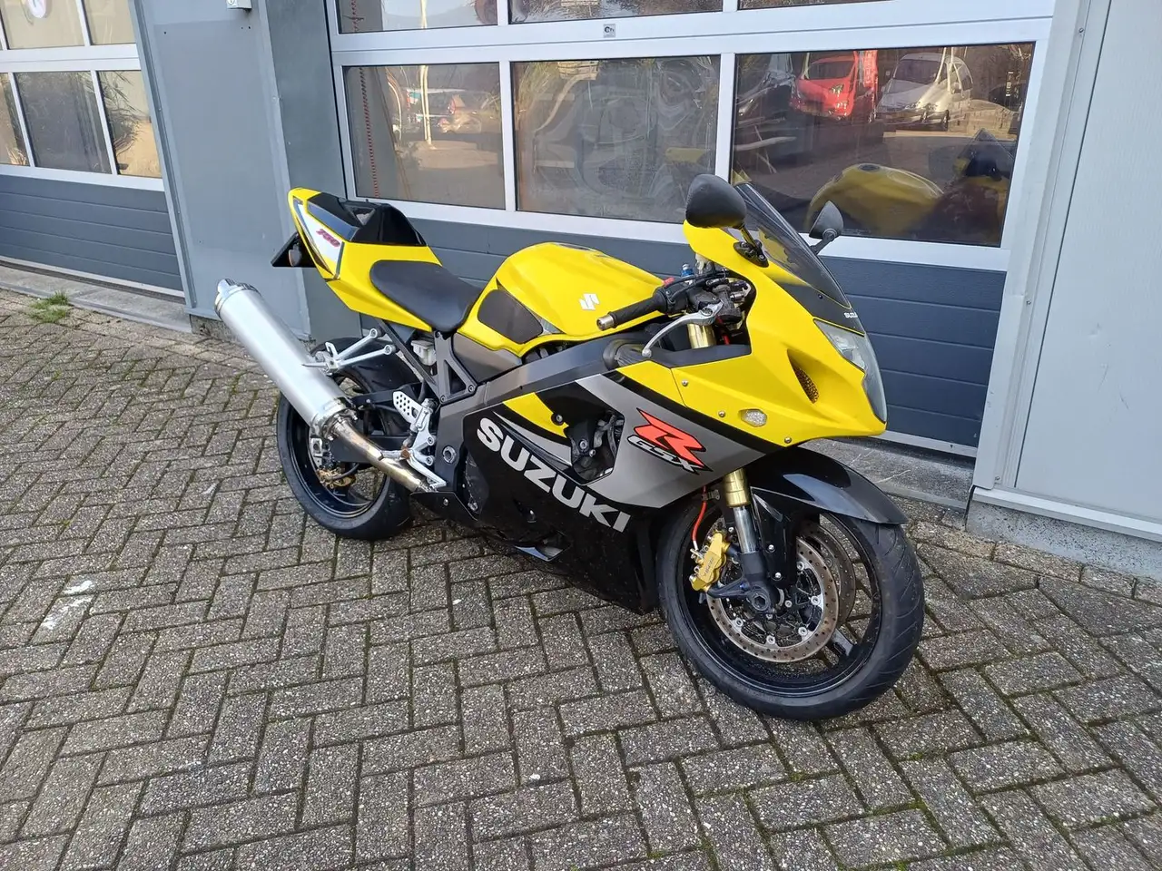 Suzuki GSX-R 750