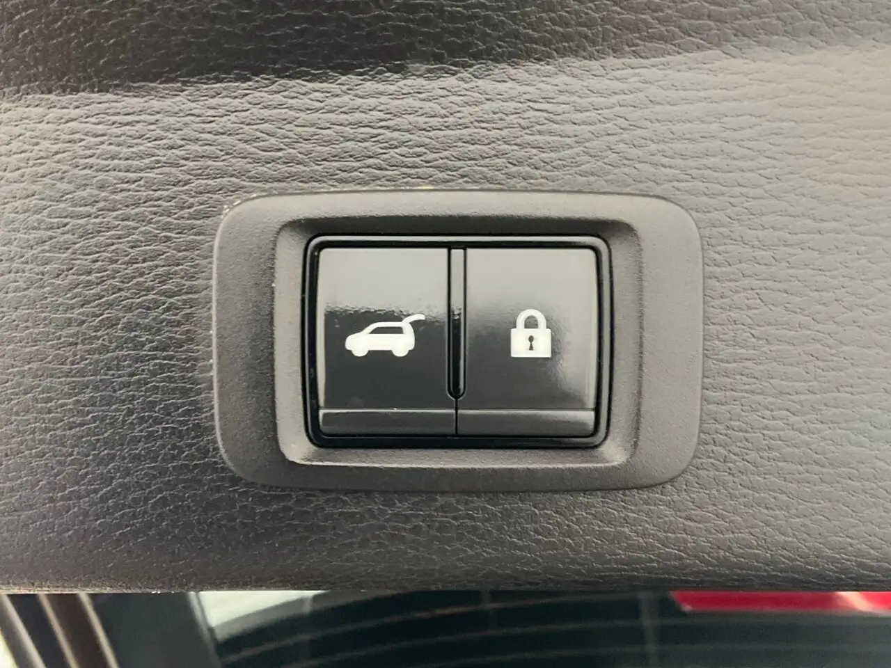 Mitsubishi Outlander снимка Mitsubishi Outlander