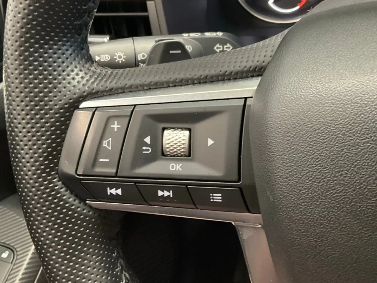 Mitsubishi Outlander снимка Mitsubishi Outlander