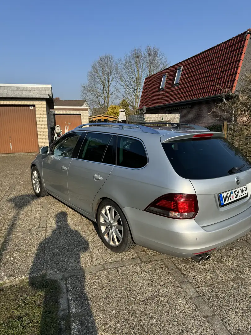 Volkswagen Golf Variant Highline Grau - 2