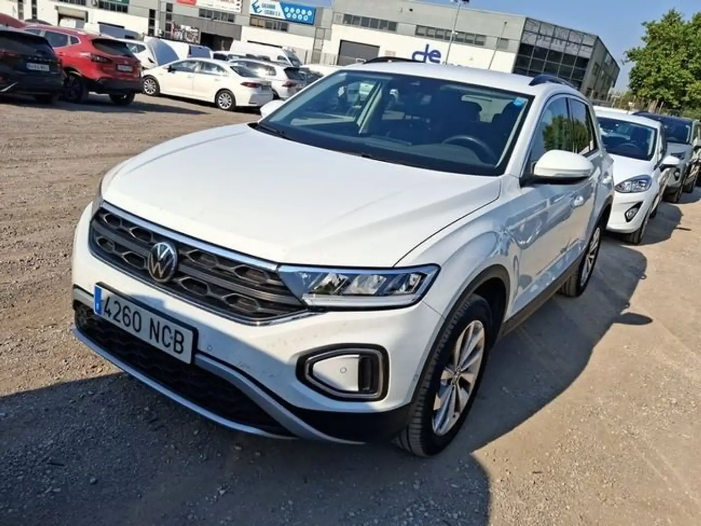 Volkswagen T-Roc 1.5 TSI Más DSG7 110KW Blanco - 1