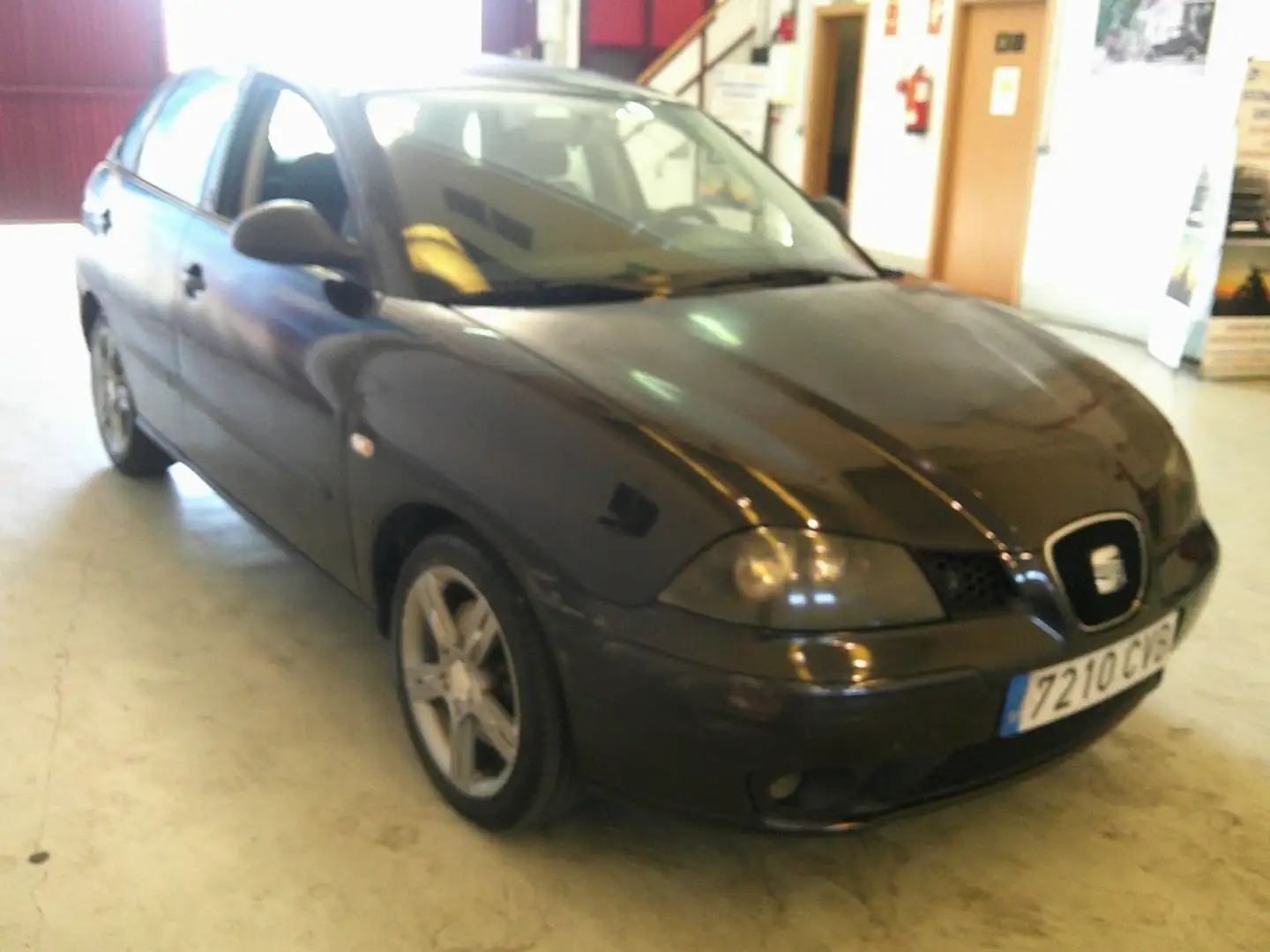 SEAT Ibiza 1.9 TDi FR 130 Negro - 2