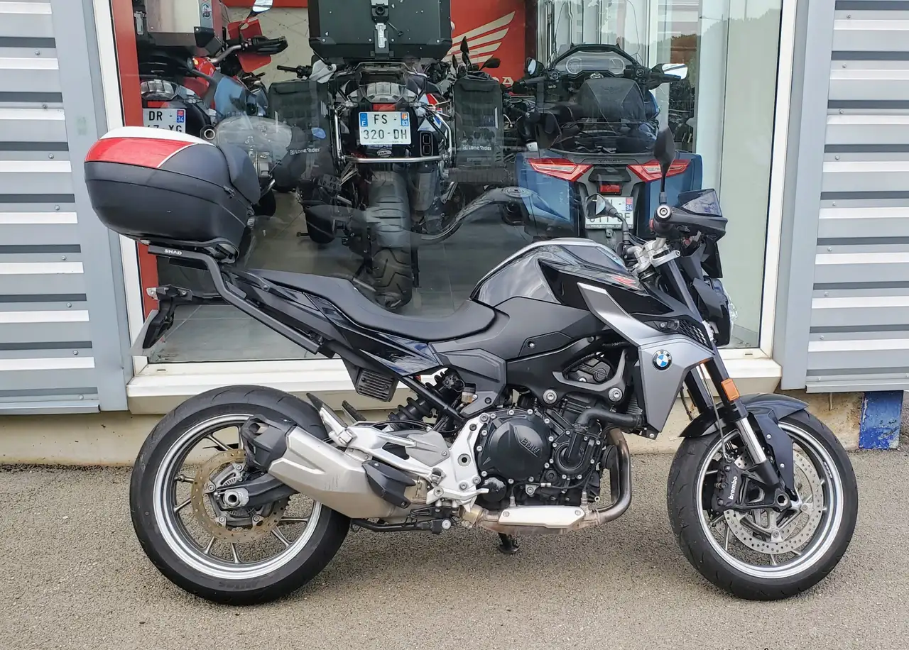 BMW F 900 R