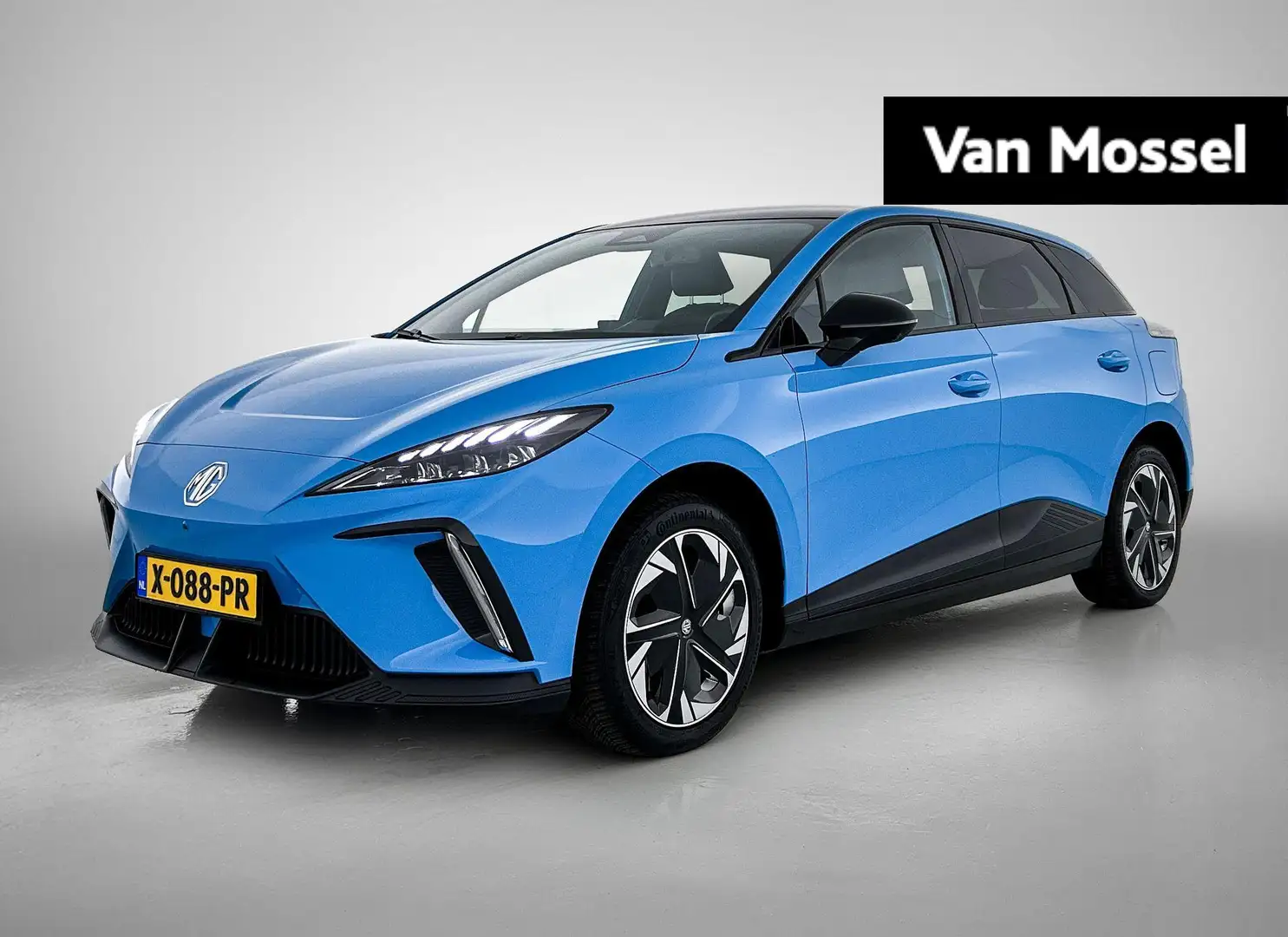 MG MG4 Long Range Luxury 64 kWh | WLTP 435 KM | Navigatie Blauw - 1