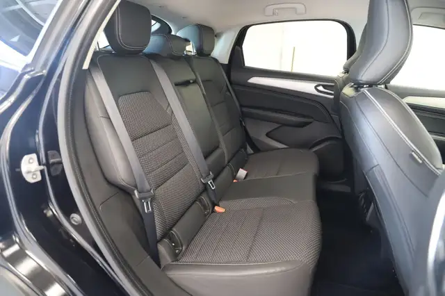 Renault Arkana view 12
