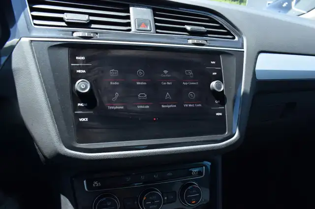 Volkswagen Tiguan view 11