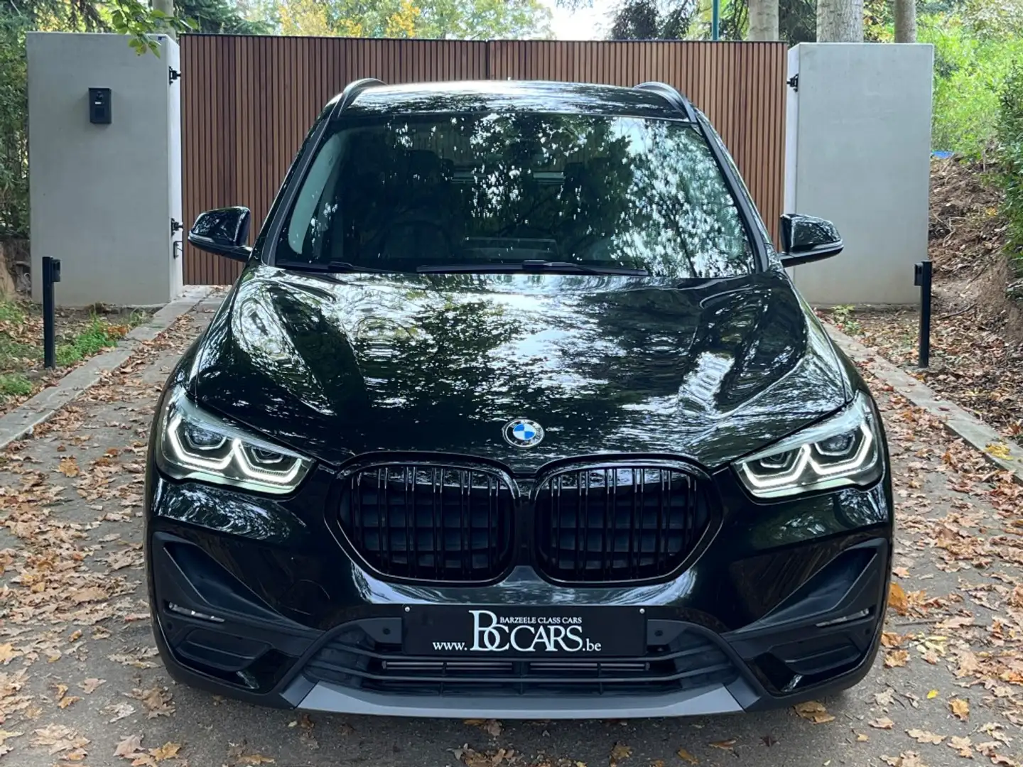 BMW X1 25e Full Led-Prof-Leer-Head Up-Zetelverw-Cam-19" Noir - 2