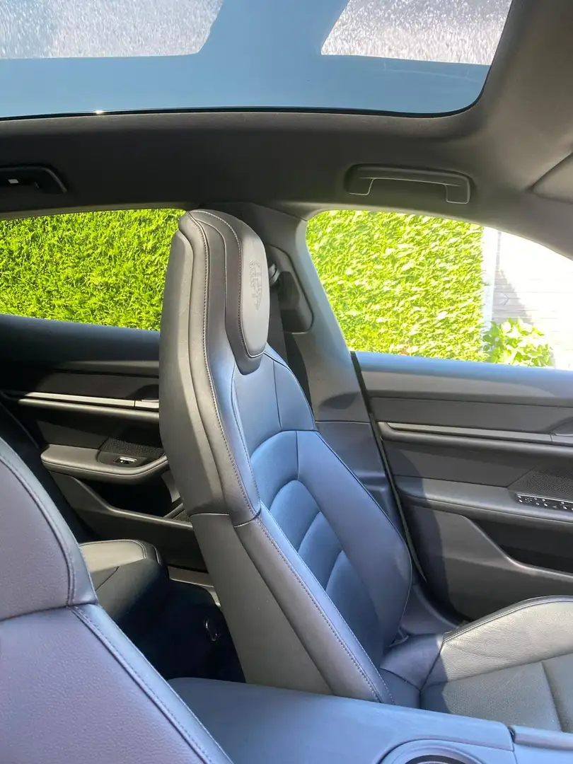Porsche Taycan 4 Cross Turismo Crayon Grijs - 2