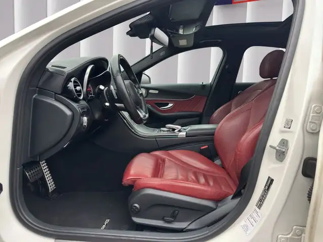 Mercedes-Benz C Class view 10