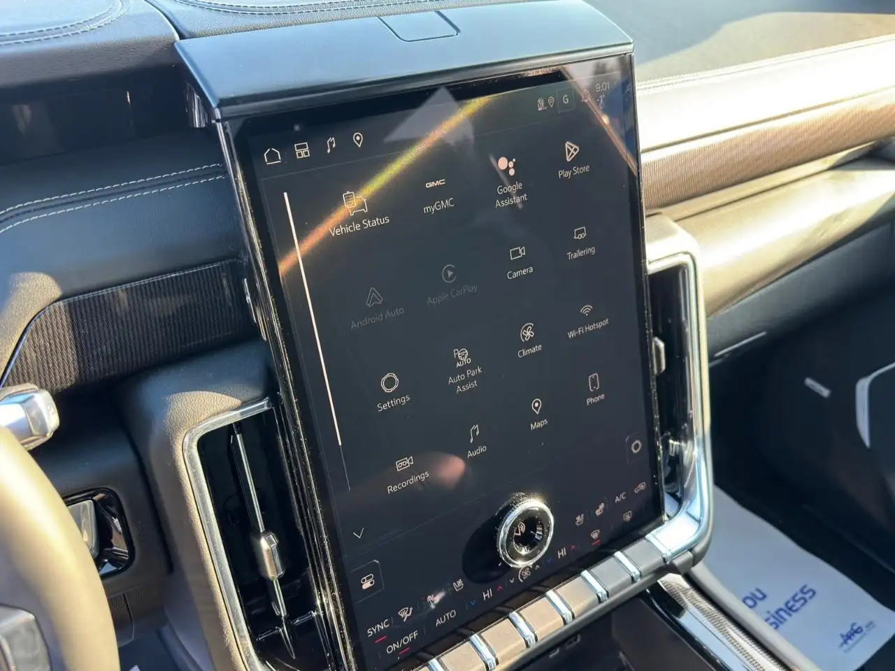 GMC Yukon снимка GMC Yukon
