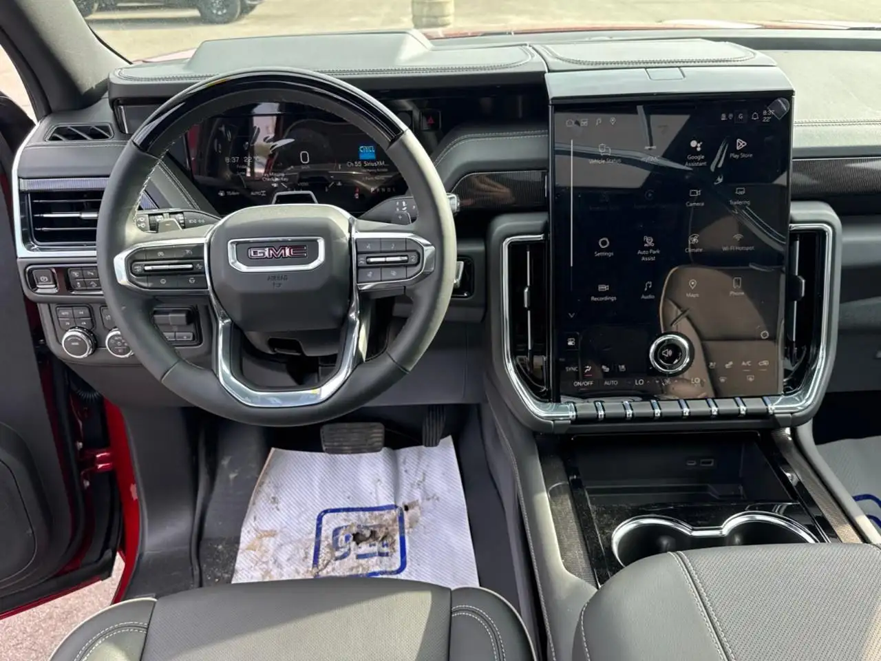 GMC Yukon снимка GMC Yukon