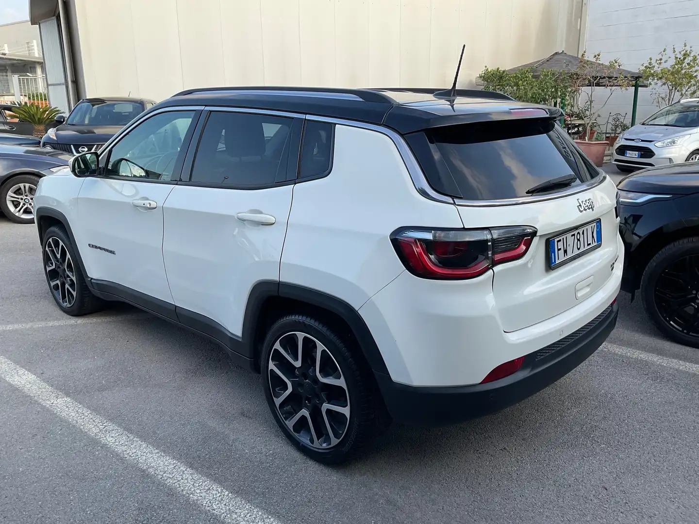 Jeep Compass Compass 1.6 mjt Limited 2wd 120cv my19 Bianco - 2