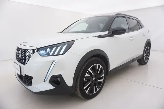 Peugeot 2008 GT Elettrico 136CV