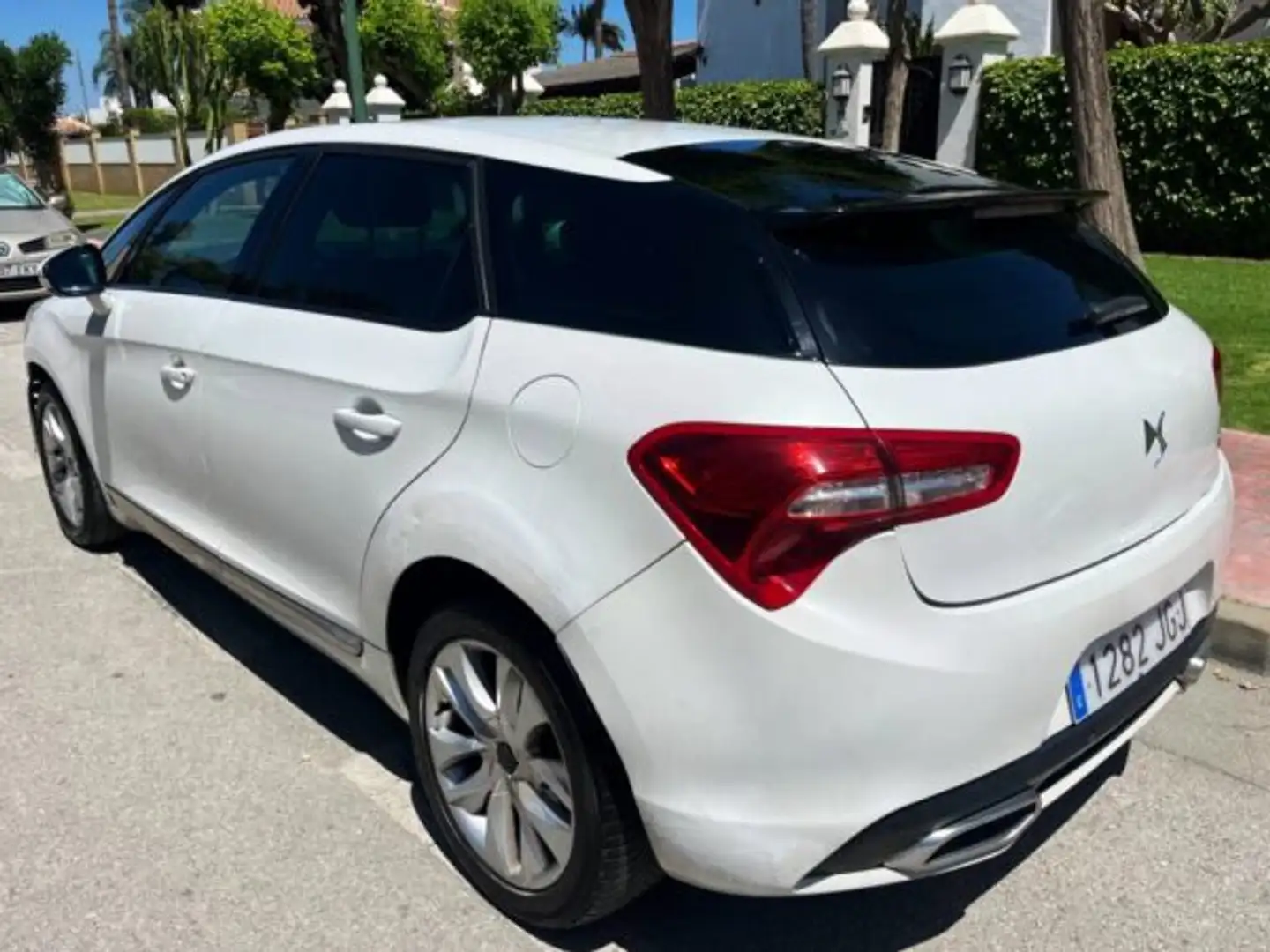 DS Automobiles DS 5 Berlina  Manual de Puertas Blanco - 2