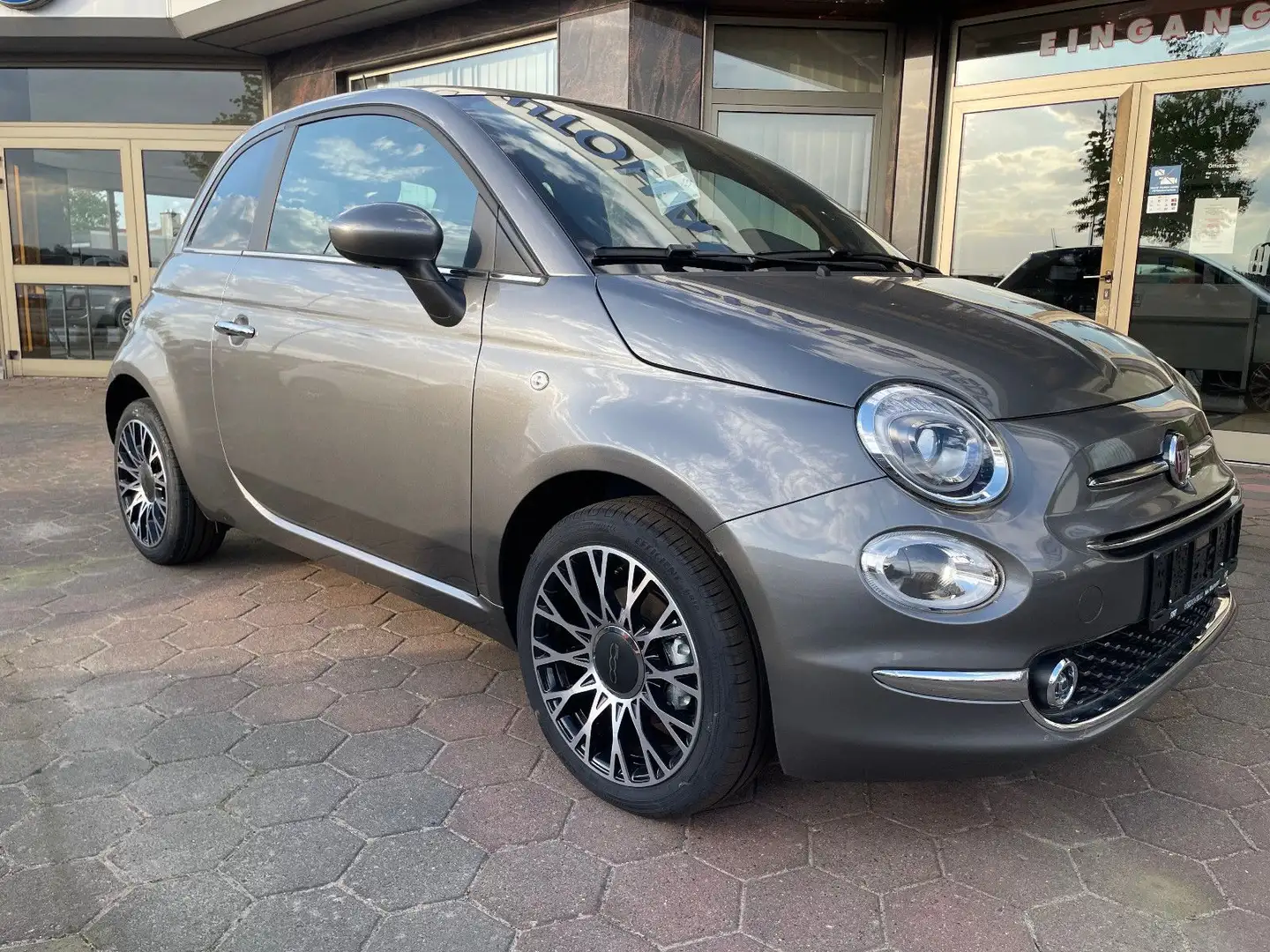 Fiat 500 Dolcevita 16" LM-Felgen Navi Lenkrad schwarz Grey - 2