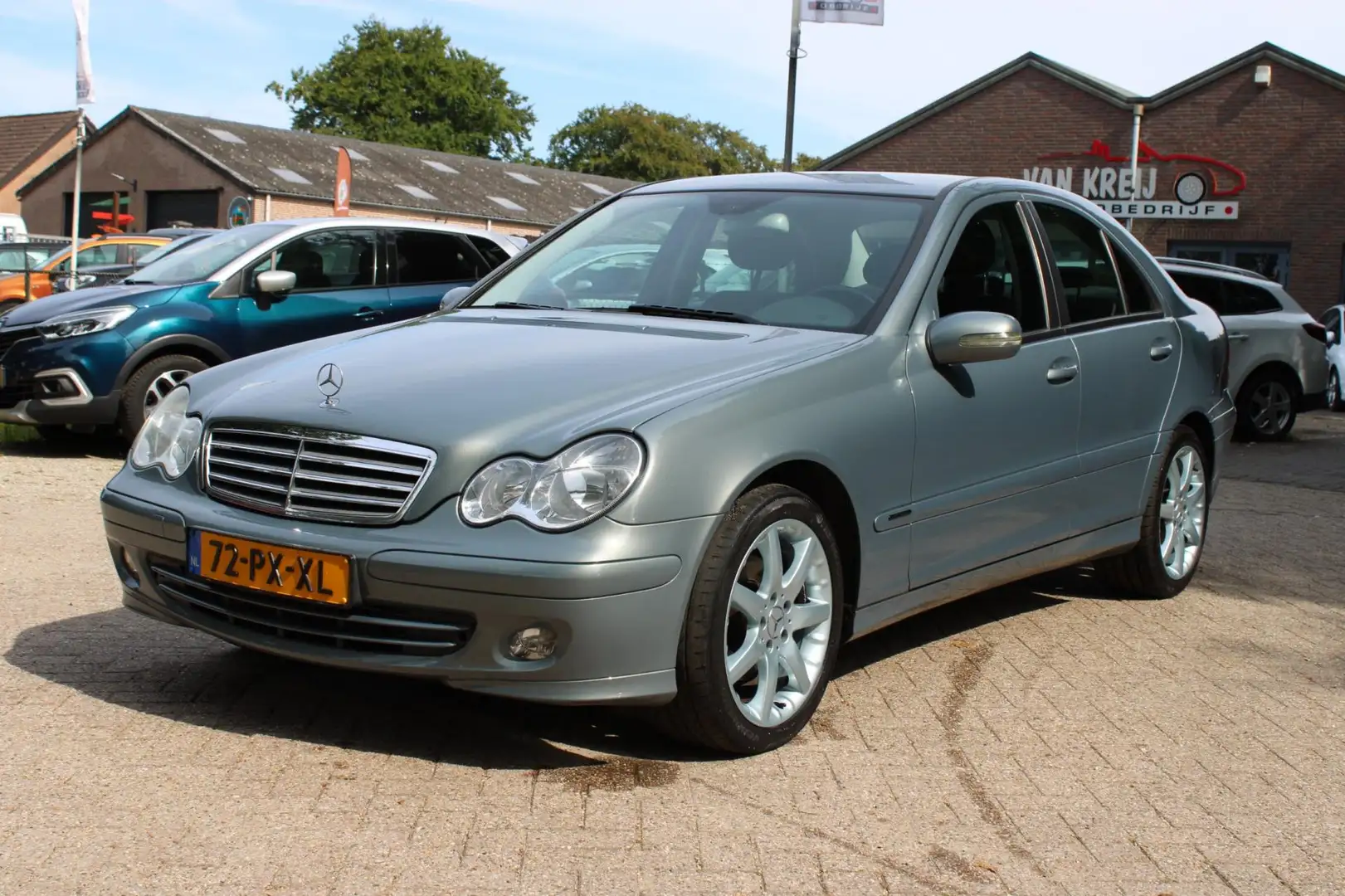 Mercedes-Benz C 180 K. Classic Clima Cruis navi , Superconditie!! Grijs - 2