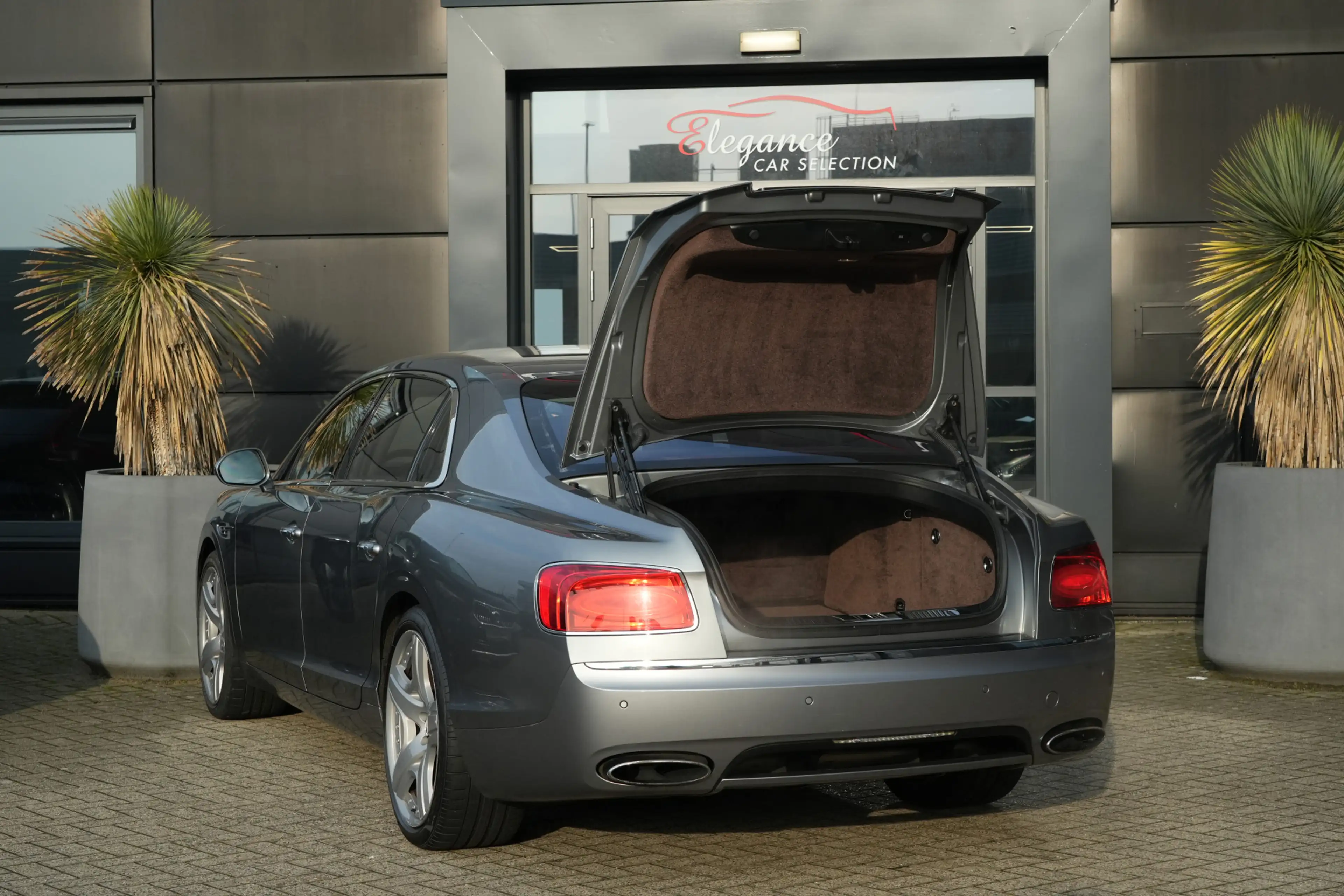 Bentley Flying Spur 6.0 W12 626pk Panoramadak/Navigatie/Camera — photo 37