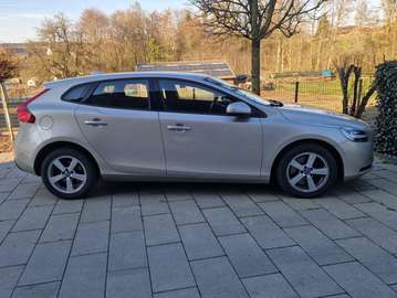 V40 1.5 T2 Black Edition Gear.6d-TEMP)