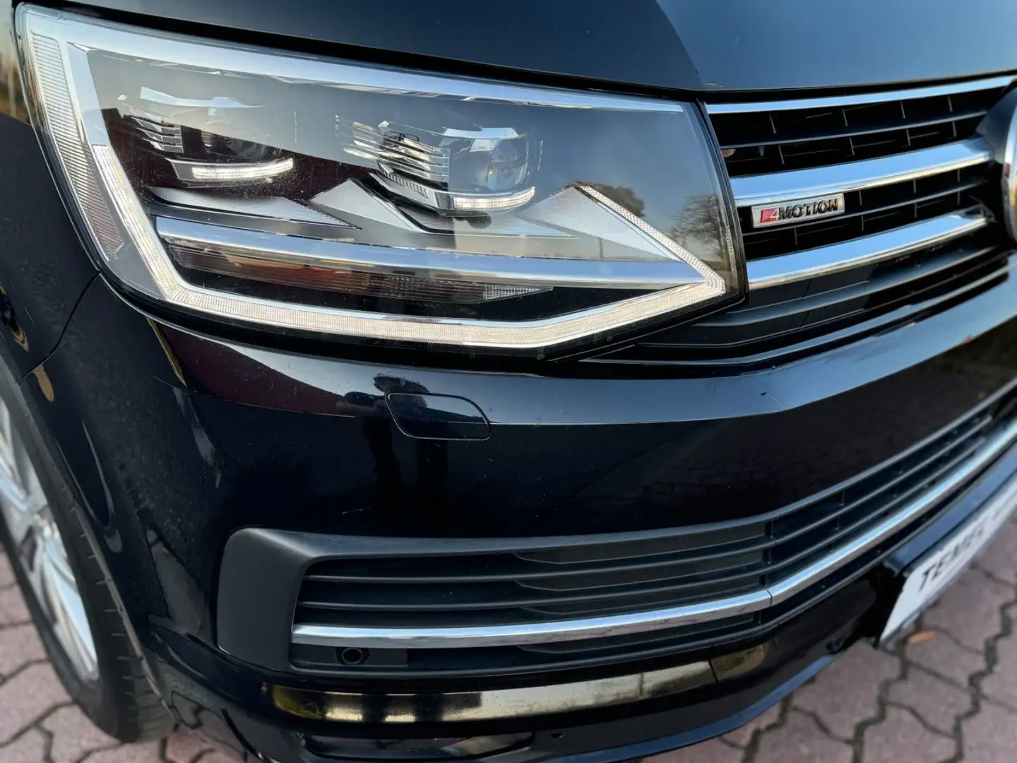 Volkswagen T6 Multivan Multivan*4-Motion*HIGHLINE*LEDER*DSG*MEMORY*AHK Noir - 1