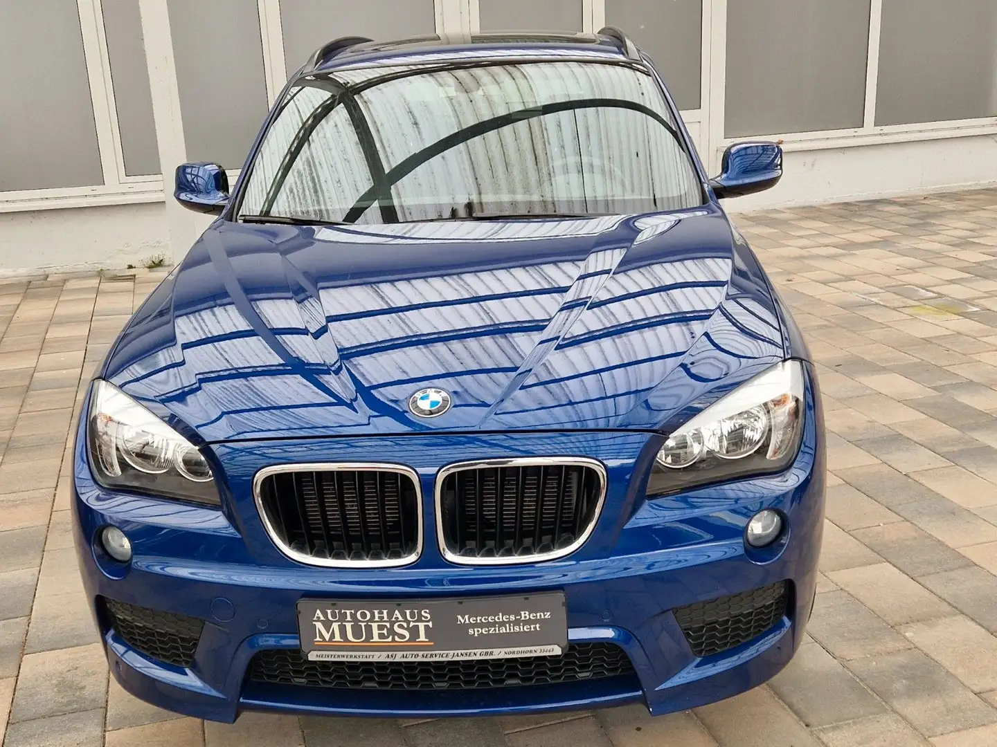 BMW X1 sDrive 18i M Sport+Pano+Sitzh.+PTS+Allwetter+ Azul - 2