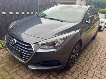 Kombi blue 1.7 CRDi Premium