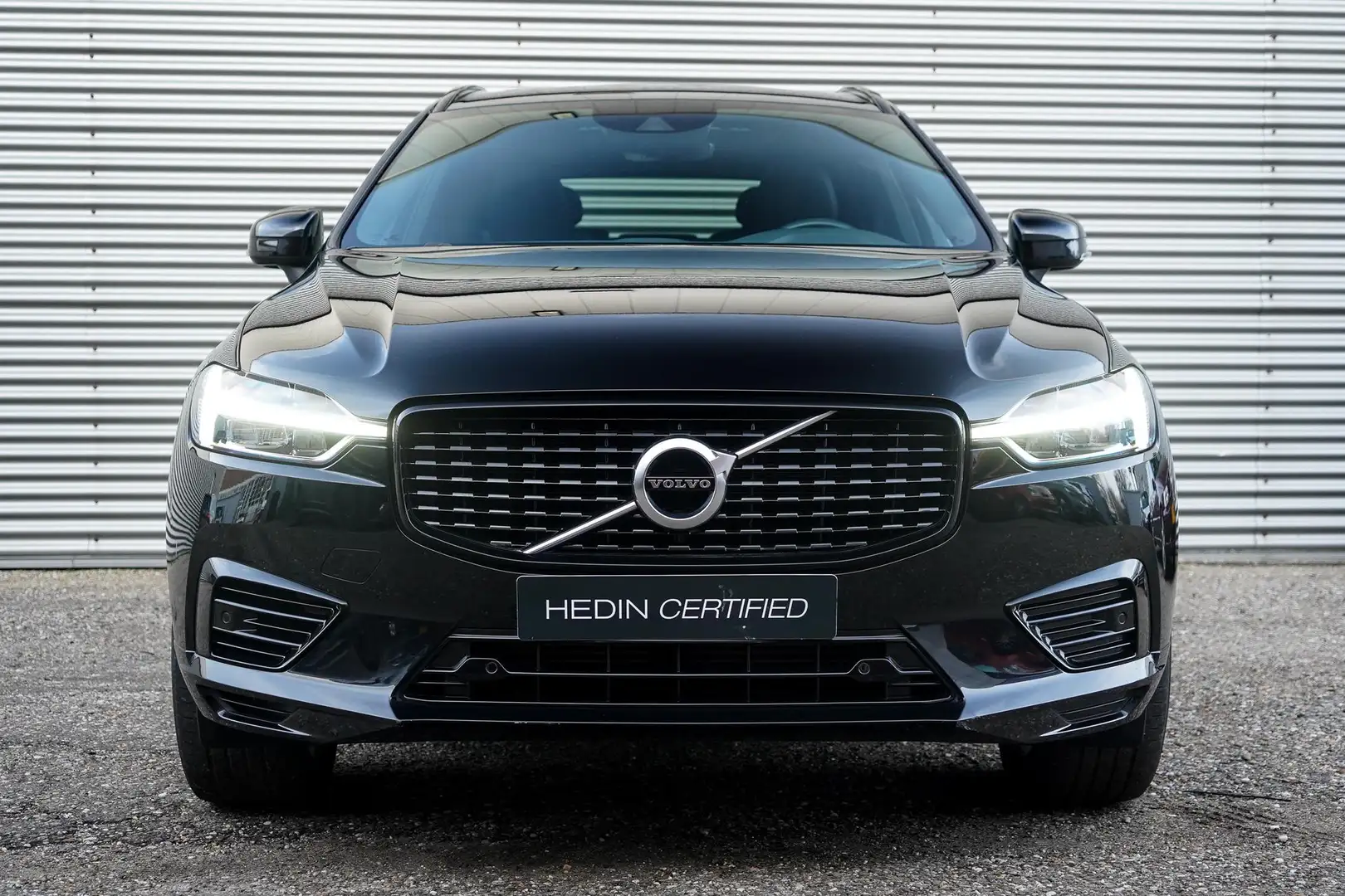 Volvo XC60 Recharge T8 AWD R-Design | Pano. Dak | Standkachel Schwarz - 2