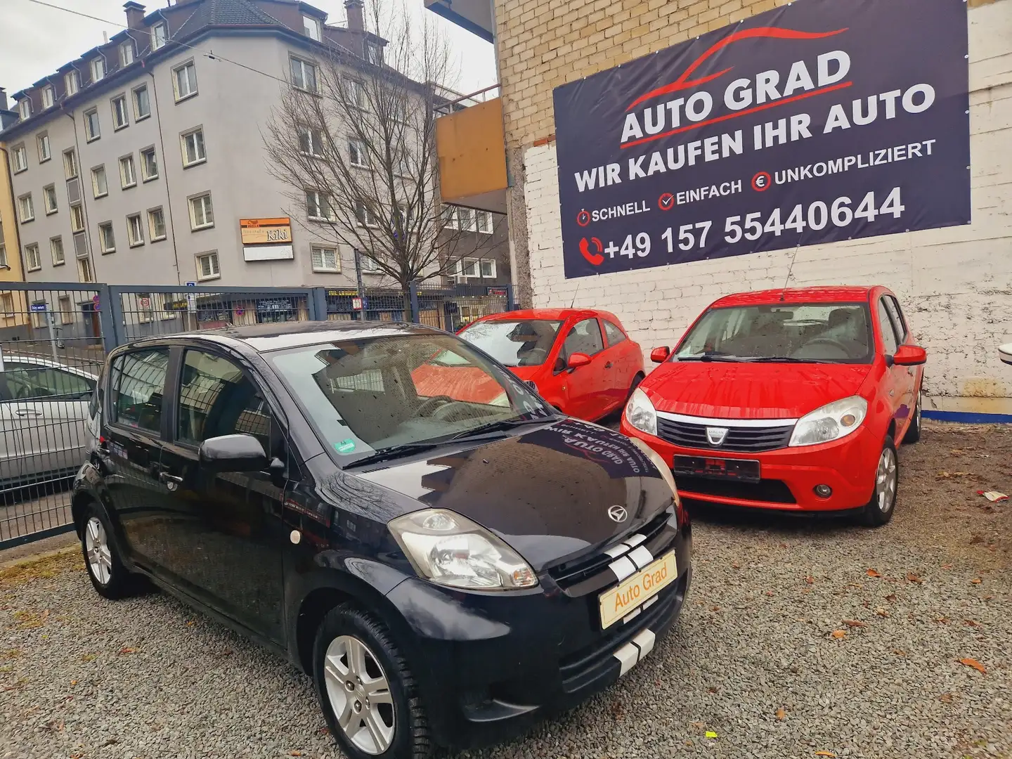 Daihatsu Sirion Sirion 1.3 Schwarz - 2