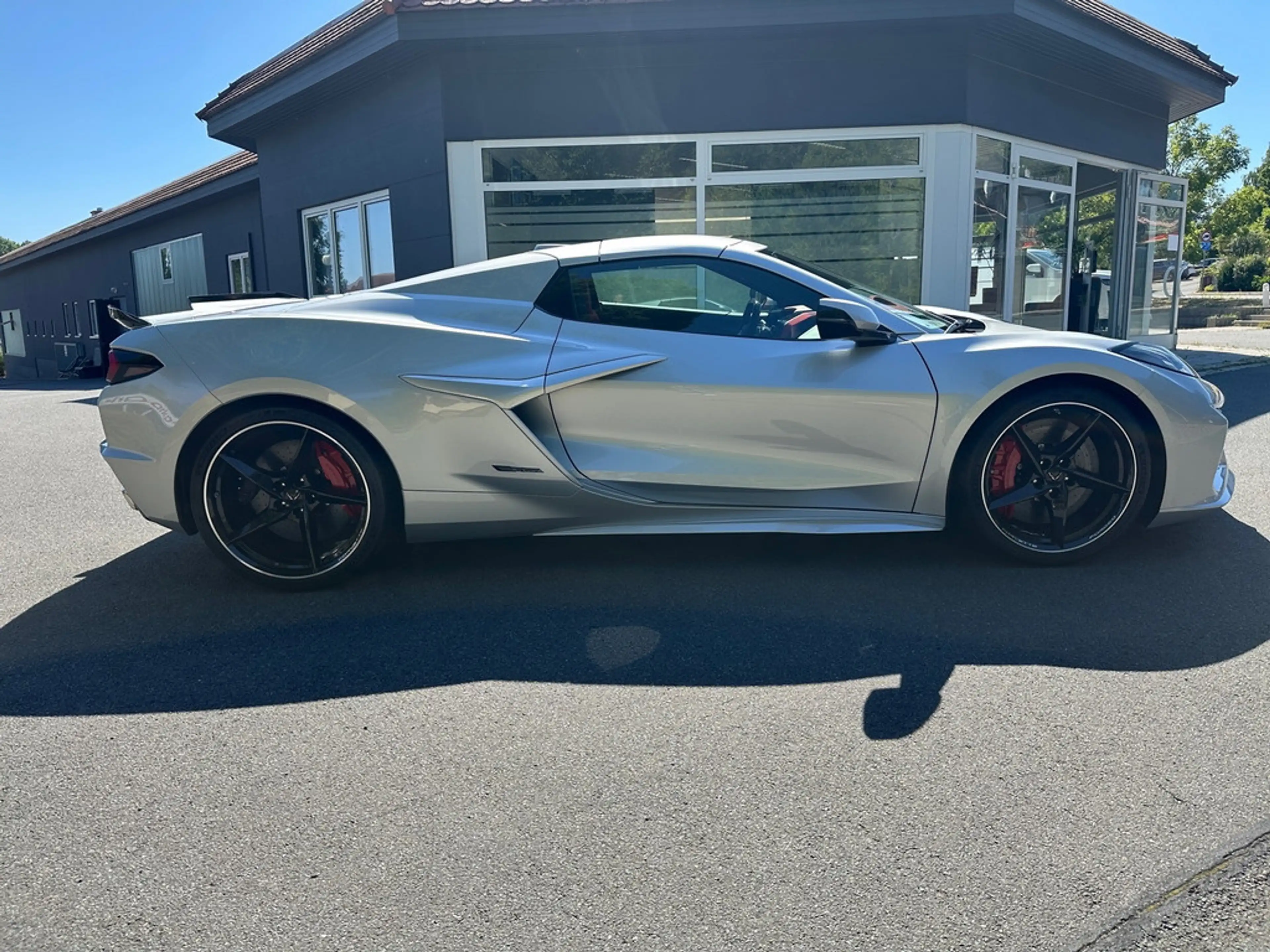 Corvette C8 E-RAY Convertible 6.2L V8 Allrad — photo 38
