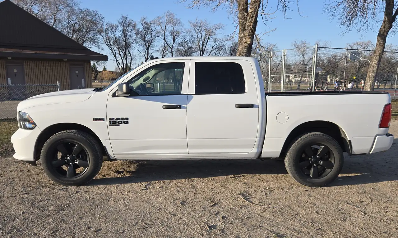 Dodge RAM снимка Dodge RAM