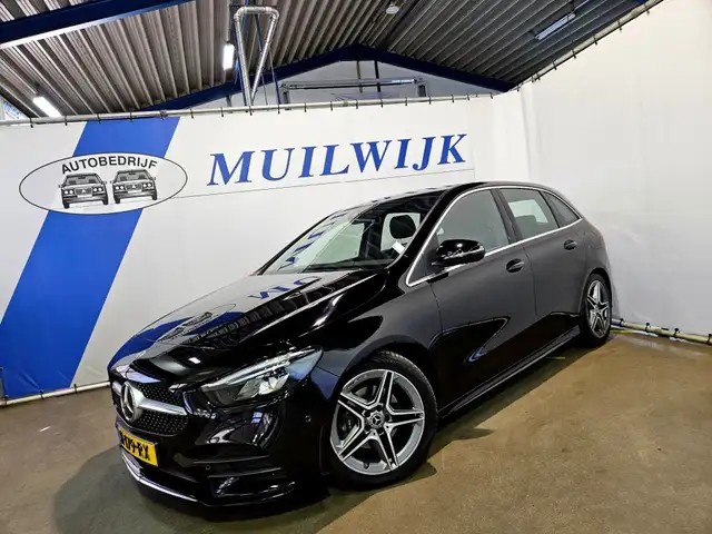 Mercedes-Benz Autres 180 Business Solution AMG / Widescreen / NL Auto
