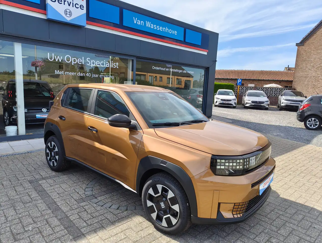 Fiat Grande Panda 1.2 Hybrid 110 pk nieuwe stockwagen !, миниатюра 3