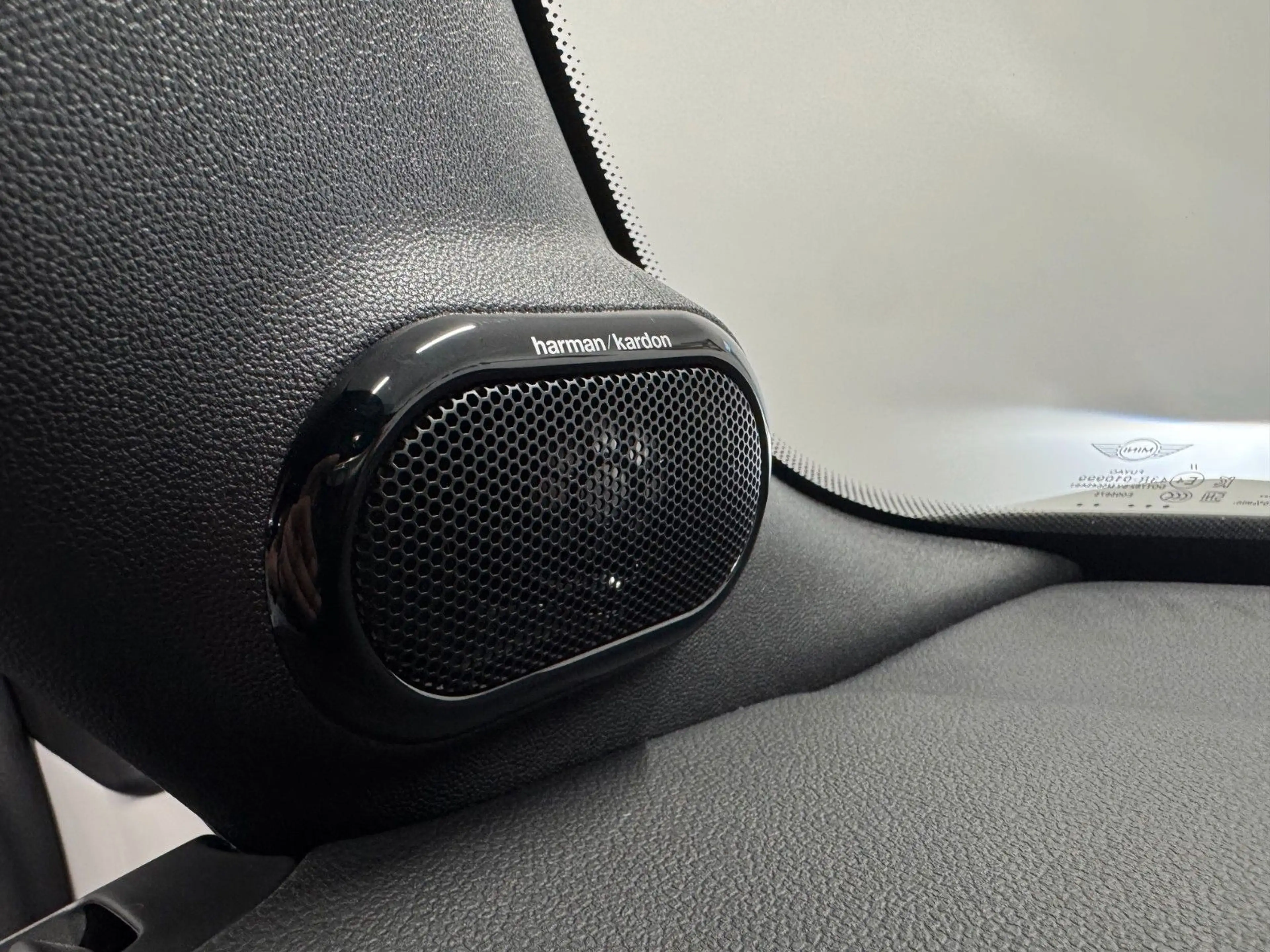 MINI John Cooper Works Cabrio JOHN_COOPER_WORKS Cabrio*HuD*H6K*KAMERA*LED* — photo 20