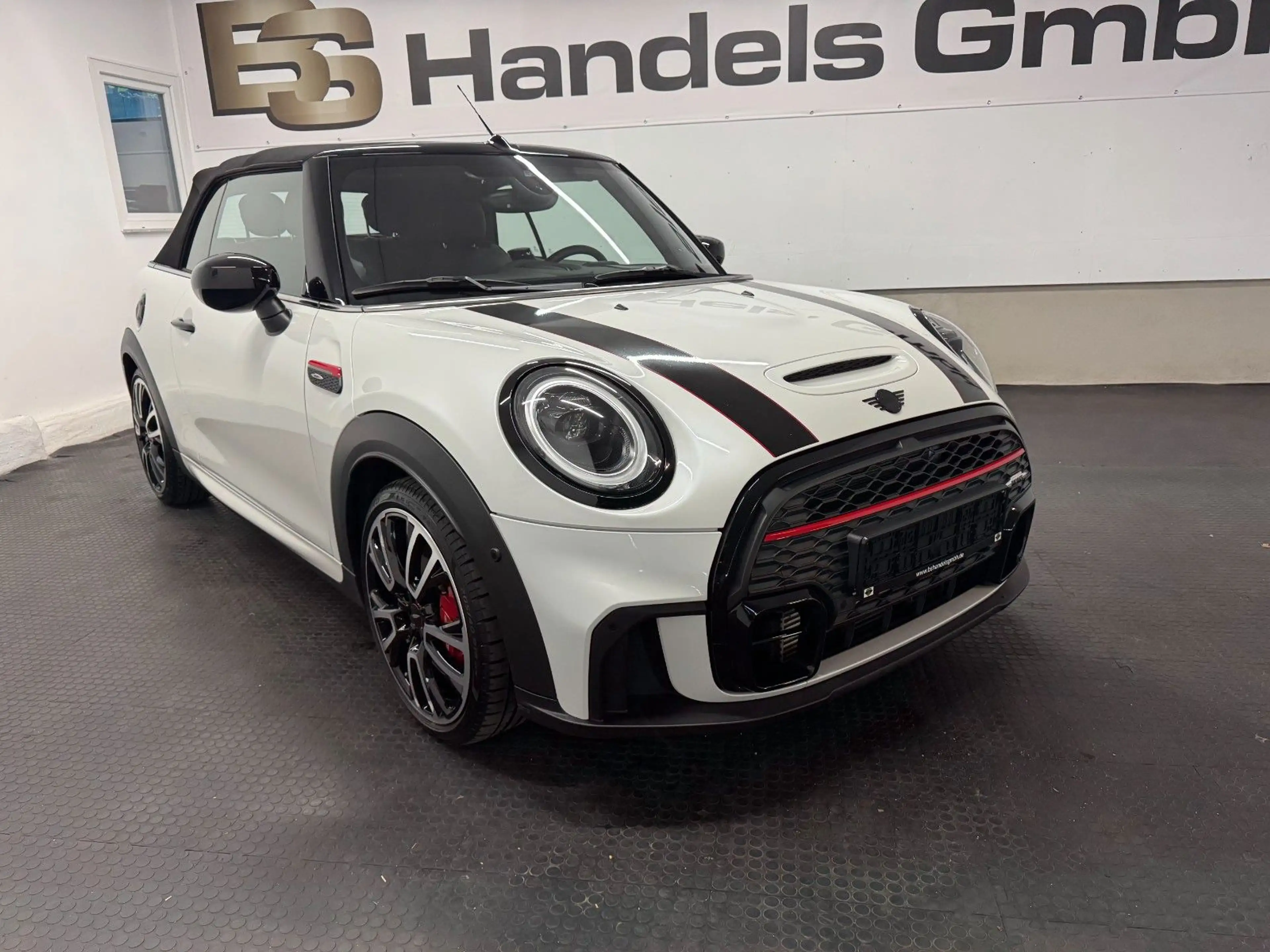 MINI John Cooper Works Cabrio JOHN_COOPER_WORKS Cabrio*HuD*H6K*KAMERA*LED*