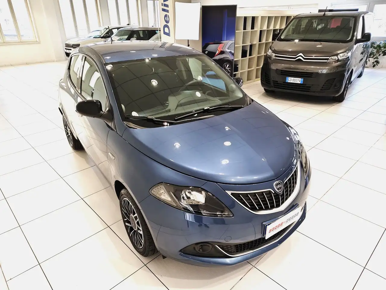 Lancia Ypsilon 2024 — фото 10