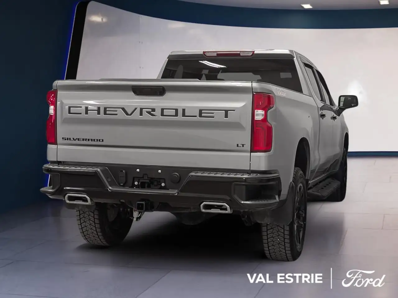 Chevrolet Silverado 1500 photo Chevrolet Silverado 1500