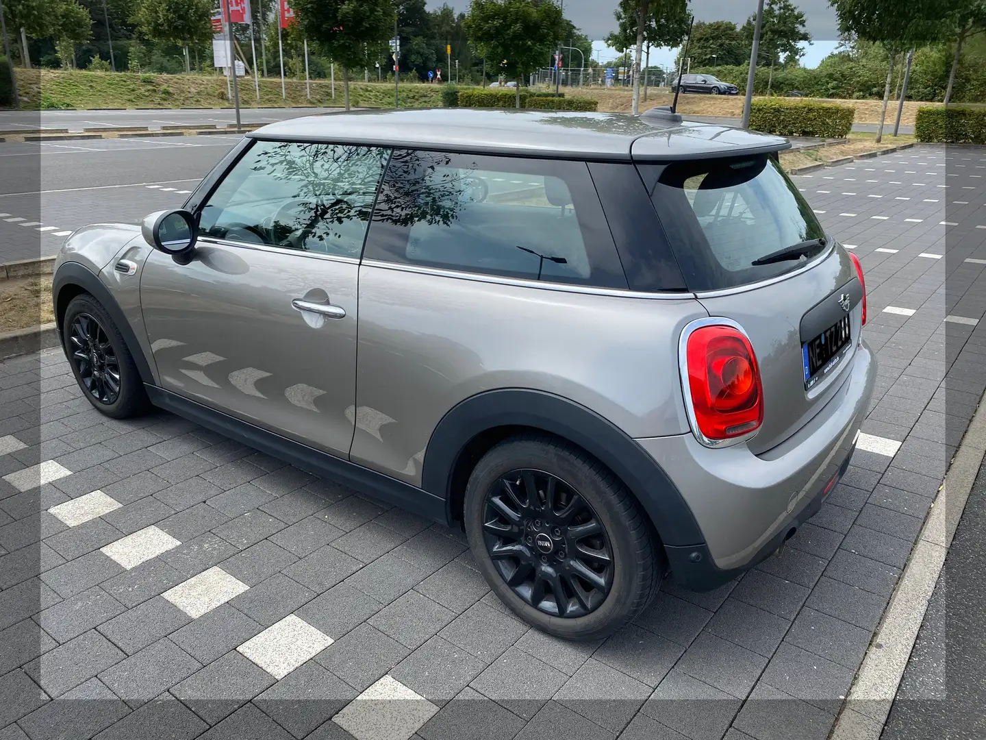 MINI One Mini One Blackyard DKG Automatik Klima. 16" LM PDC Silver - 2