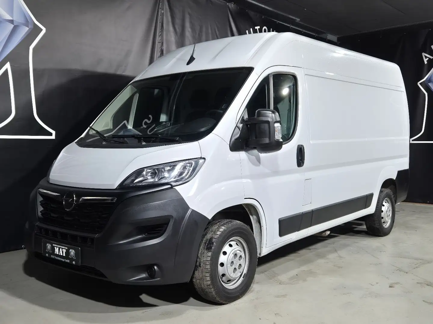 Opel Movano MOVANO 2,3 CDTI KLIMA TEMPOMAT TOUCH DISPLAY Weiß - 1