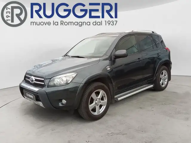 Toyota RAV 4 RAV4 2.2 d-4d Luxury 177cv