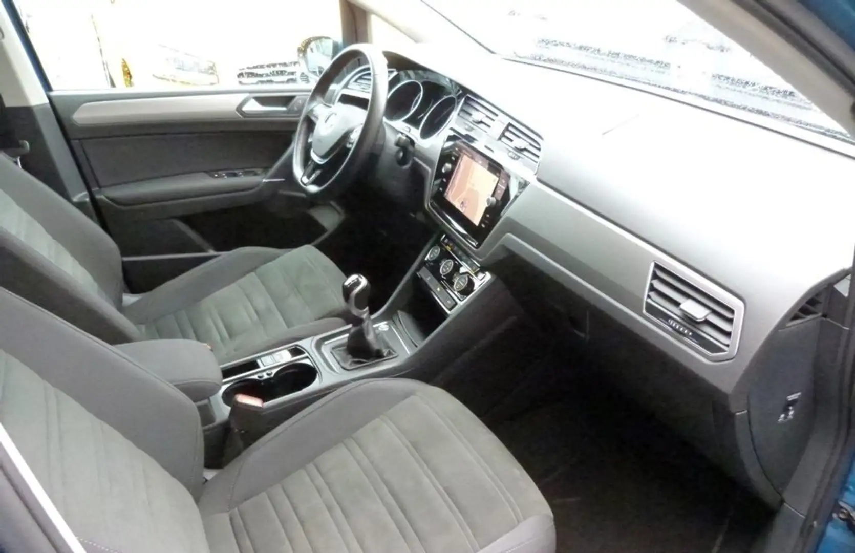 Volkswagen Touran 1.5 TSI Business Bleu - 2