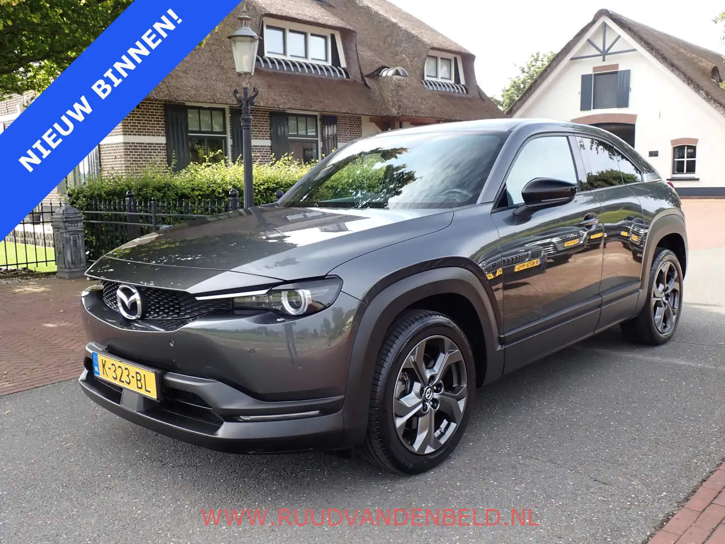 Mazda MX-30 145 First Edition 36kWh ACC/HEADUP/CAMERA/CARPLAY Grijs - 1