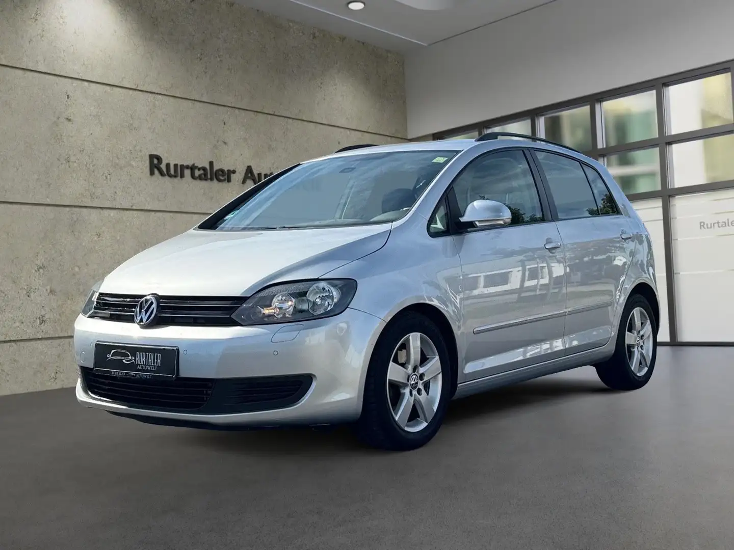 Volkswagen Golf Plus VI Comfortline BMT *NAVI*PDC*SHZ*AHK* Stříbrná - 1