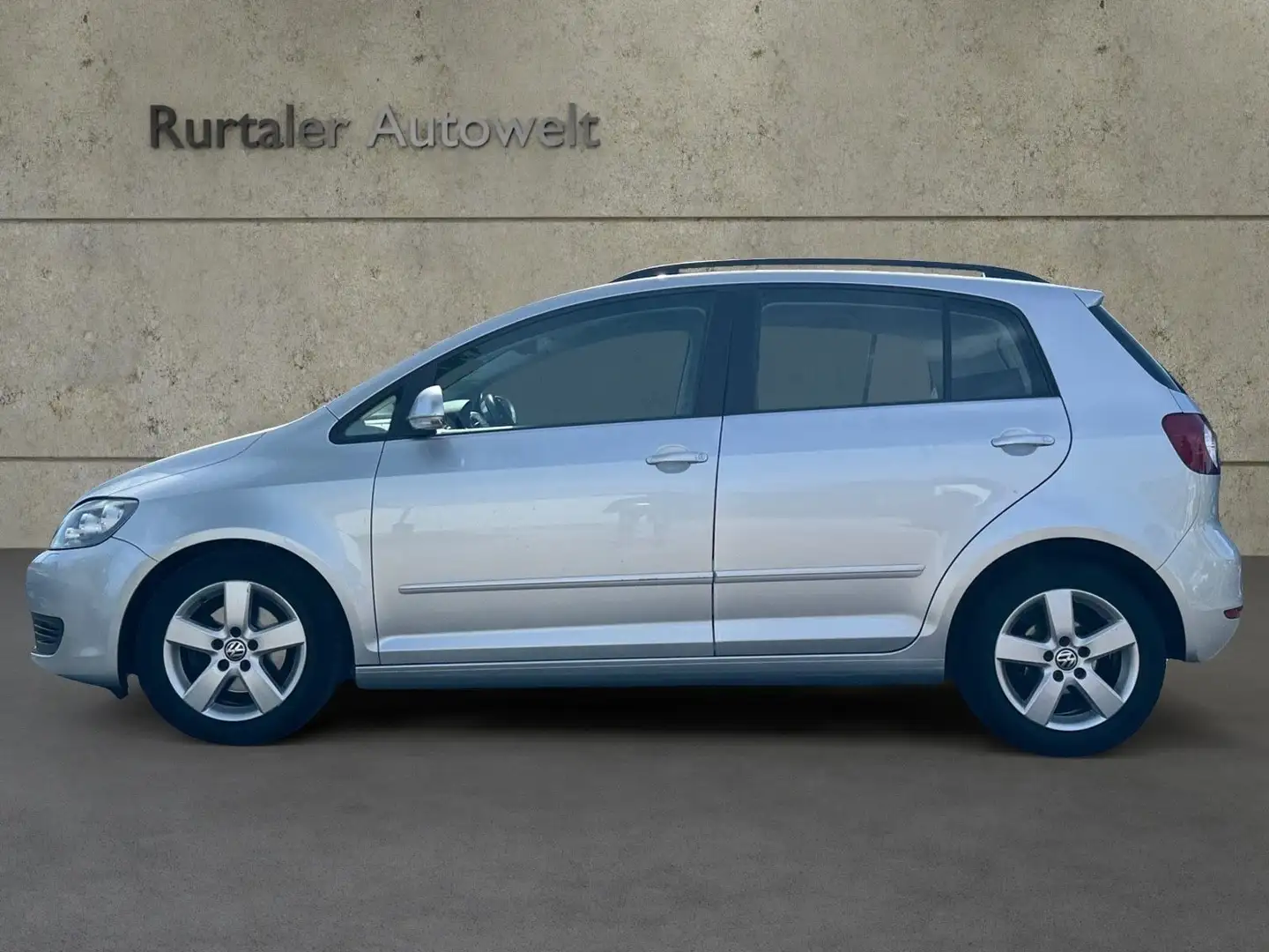 Volkswagen Golf Plus VI Comfortline BMT *NAVI*PDC*SHZ*AHK* Stříbrná - 2