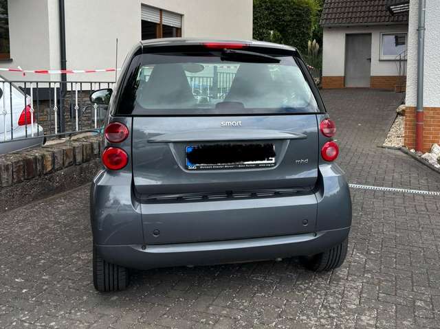 smart forTwo Pearl Grey