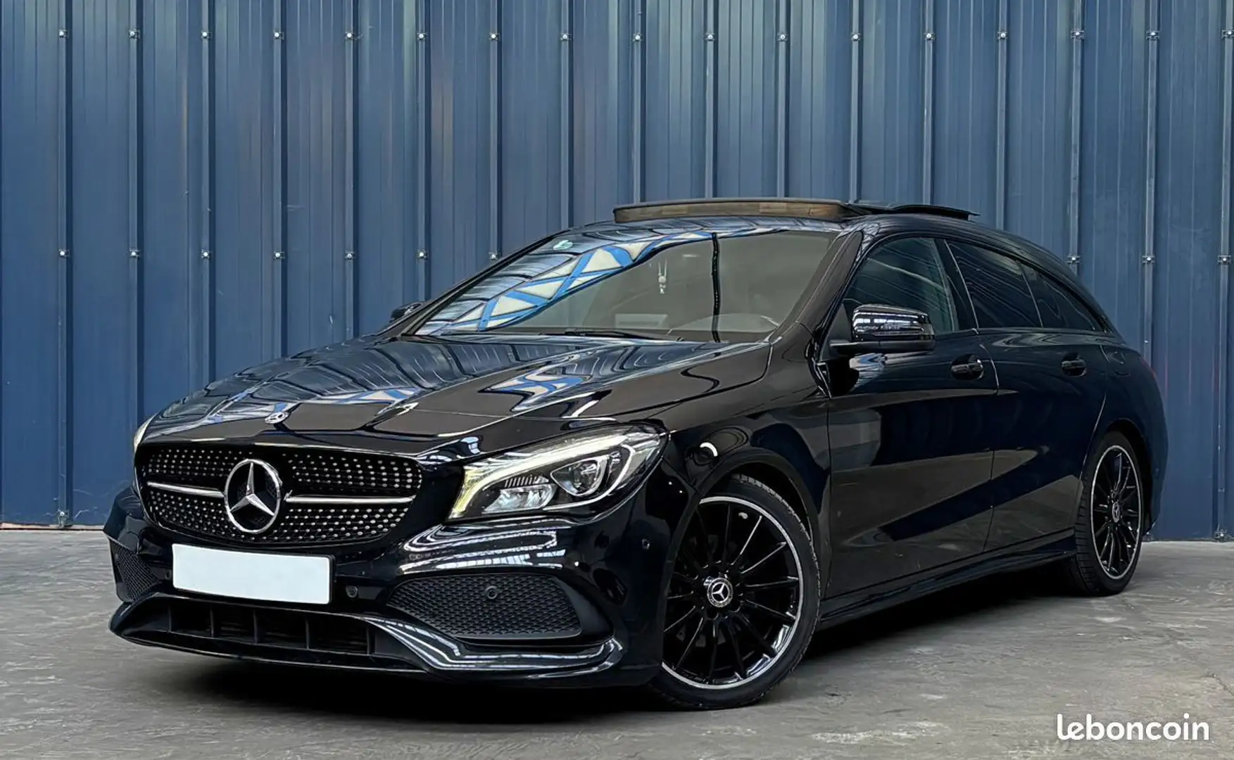 Mercedes-Benz CLA 200 Break phase 2 fascination 200d 136ch PACK AMG Toit ouvrant Carplay Garantie 1 An Noir - 1